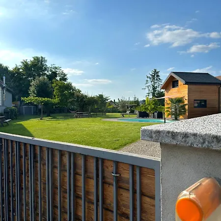 Vakantiehuis Chez Seb Et Lilou - Tiny House - Piscine Partagee - Parking - Proche Mulhouse *