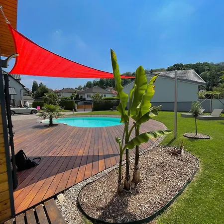 度假居 Chez Seb Et Lilou - Tiny House - Piscine Partagee - Parking - Proche Mulhouse *